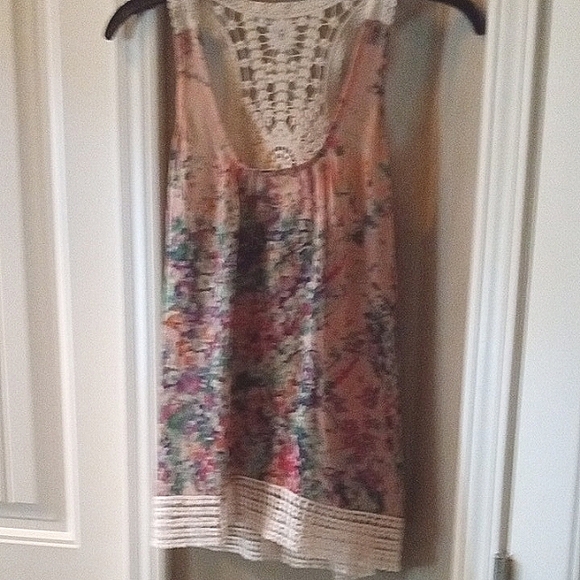 unbranded Tops - Sheer Floral Lace Tank
